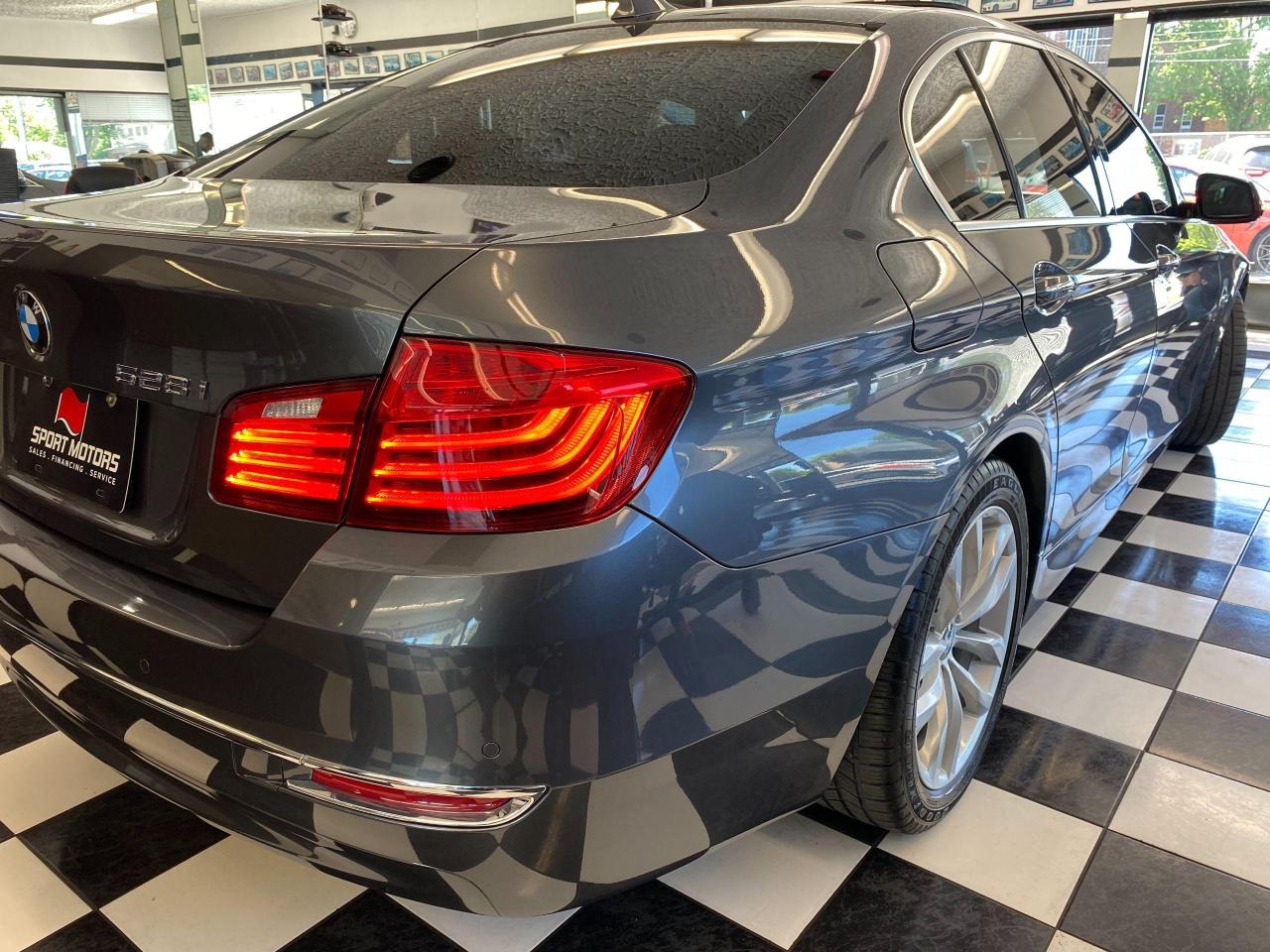 2016 BMW 5 Series 528i xDrive AWD+Sensors+Tinted+Xenons+CLEAN CARFAX - Photo #46