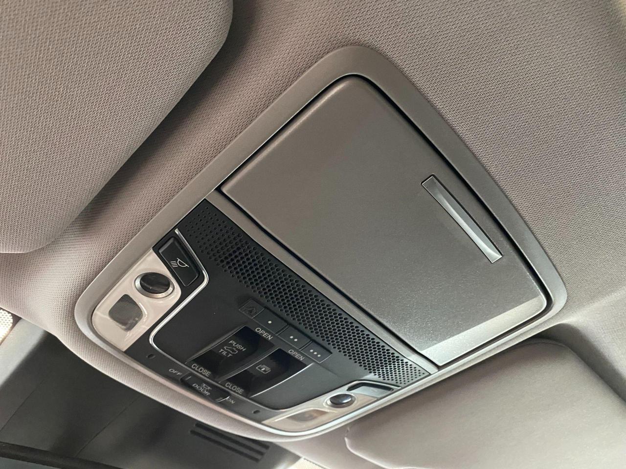 2017 Honda CR-V Touring AWD+GPS+Pano Roof+ApplePlay+CLEAN CARFAX - Photo #54