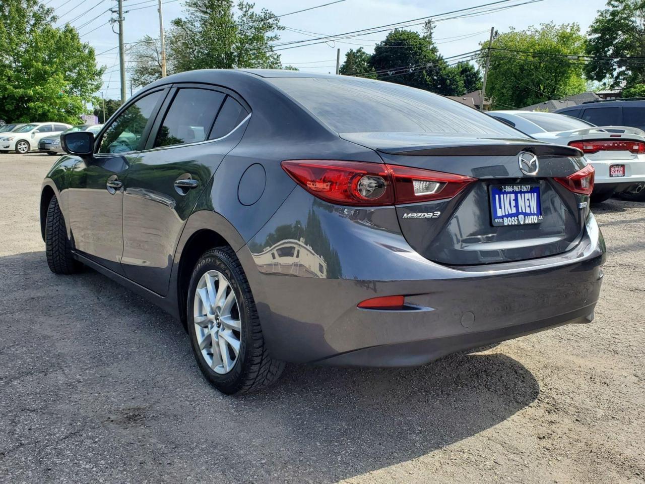 2015 Mazda MAZDA3 Touring Photo2