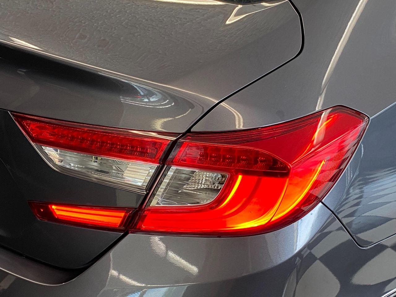 2018 Honda Accord EX-L+Roof+GPS+Leather+LEDs+ApplePlay+CLEAN CARFAX Photo67