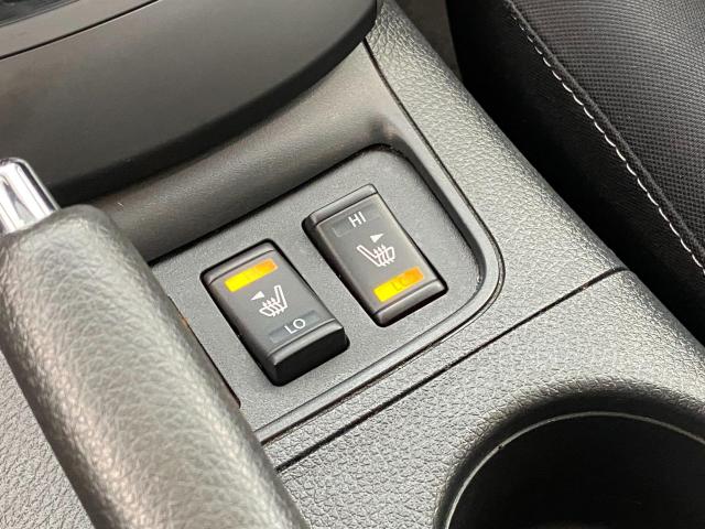 2016 Nissan Sentra SV+Camera+Bluetooth+Heated Seats+Push Start Photo33