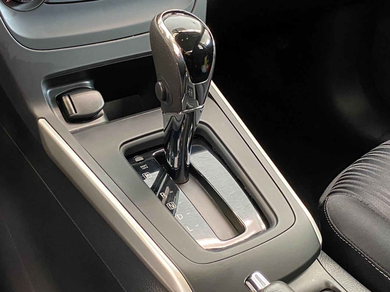 2016 Nissan Sentra SV+Camera+Bluetooth+Heated Seats+Push Start - Photo #35