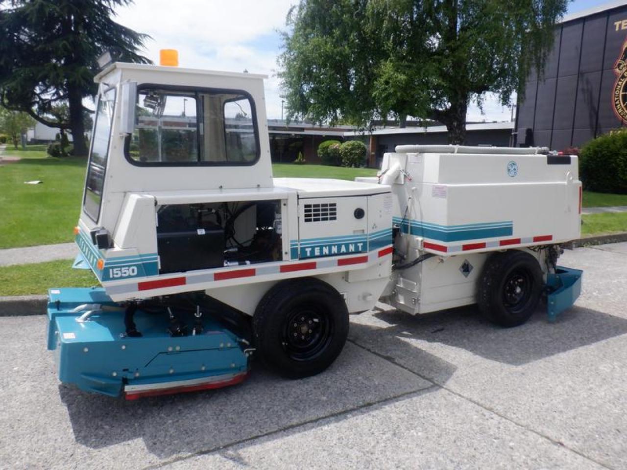 Used 2011 TENNANT 1550 Street Sweeper Diesel for sale in Burnaby, BC