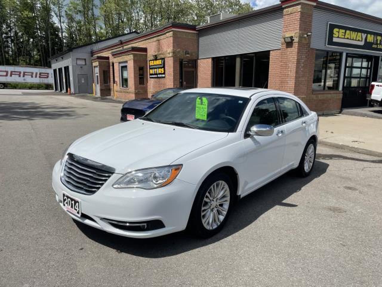 2014 Chrysler 200 Limited - Photo #1