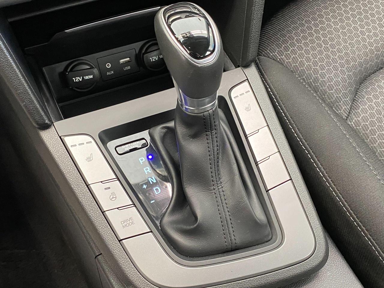 2017 Hyundai Elantra GL+ApplePlay+Camera+Blind Spot+Heated Steering Photo33