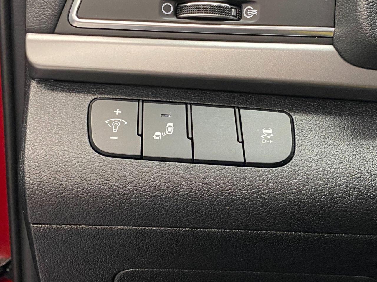 2017 Hyundai Elantra GL+ApplePlay+Camera+Blind Spot+Heated Steering Photo51