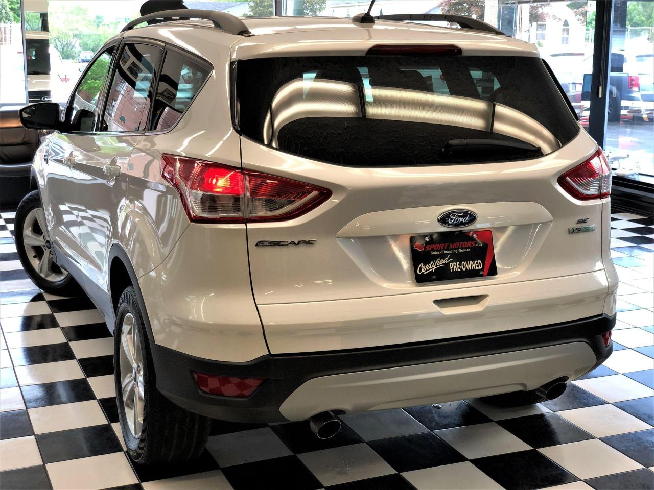 2015 Ford Escape SE+Camera+Heated Seats+Bluetooth+ACCIDENT FREE Photo12