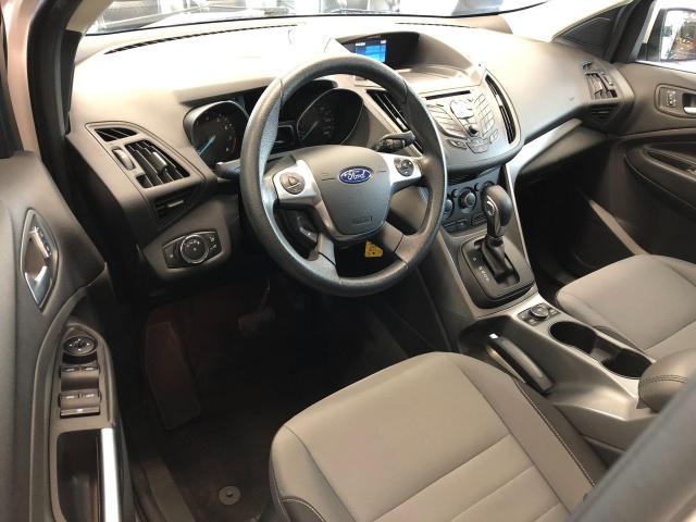 2015 Ford Escape SE+Camera+Heated Seats+Bluetooth+ACCIDENT FREE Photo16