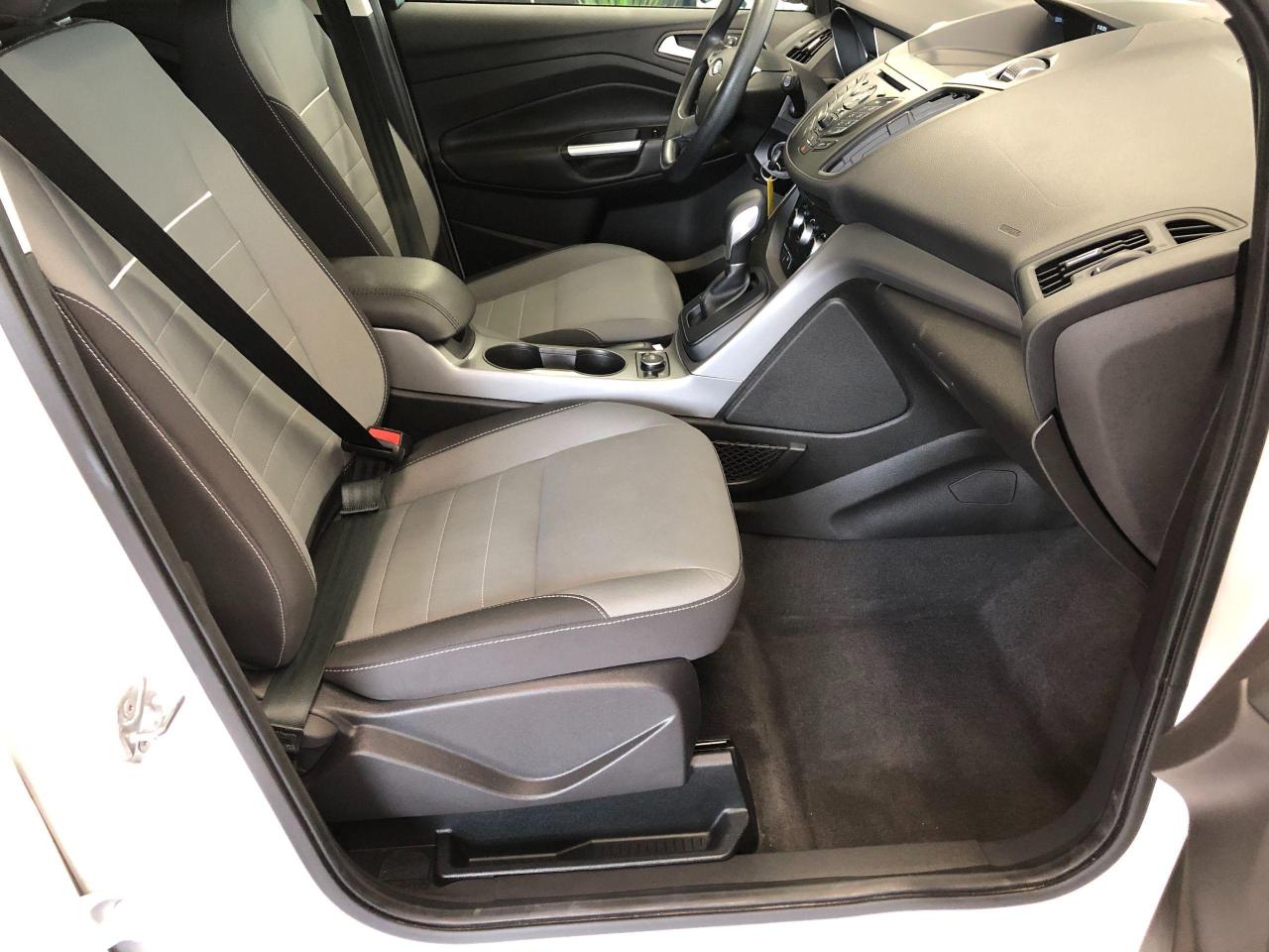 2015 Ford Escape SE+Camera+Heated Seats+Bluetooth+ACCIDENT FREE Photo81