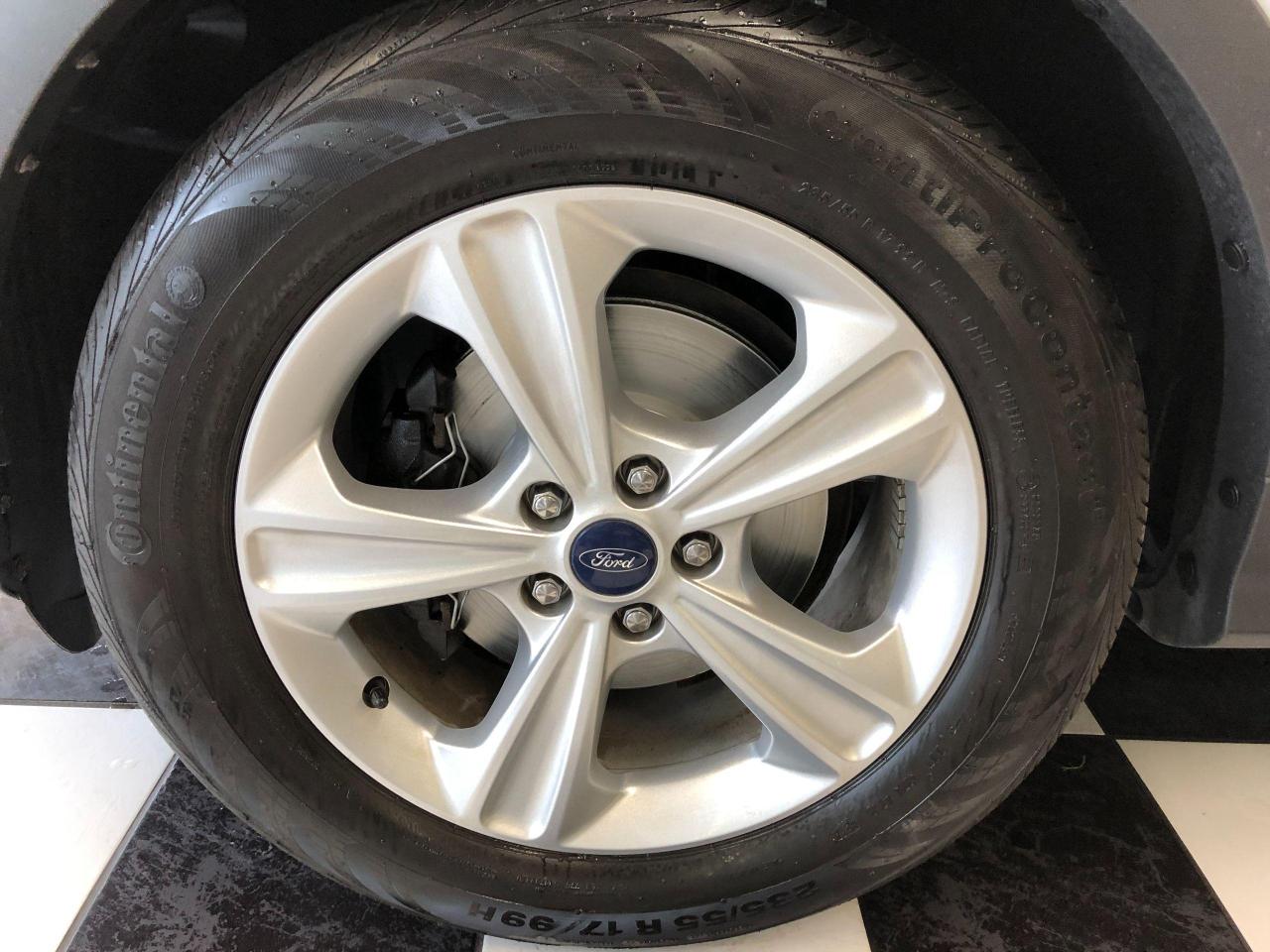 2015 Ford Escape SE+Camera+Heated Seats+Bluetooth+ACCIDENT FREE Photo55