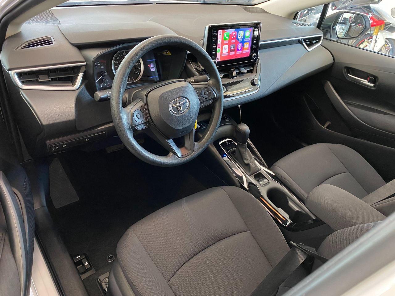 2020 Toyota Corolla LE+Camera+Apple Play+New Tires+CLEAN CARFAX - Photo #17