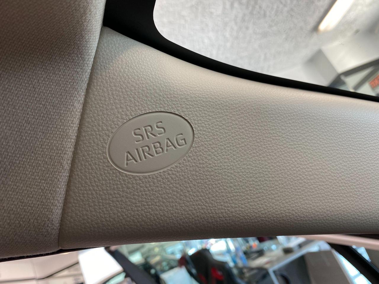 2020 Toyota Corolla LE+Camera+Apple Play+New Tires+CLEAN CARFAX - Photo #44