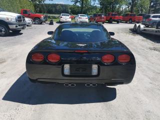 2003 Chevrolet Corvette Only 3960Km, Removable Glass Top, 50th Anniversary - Photo #6