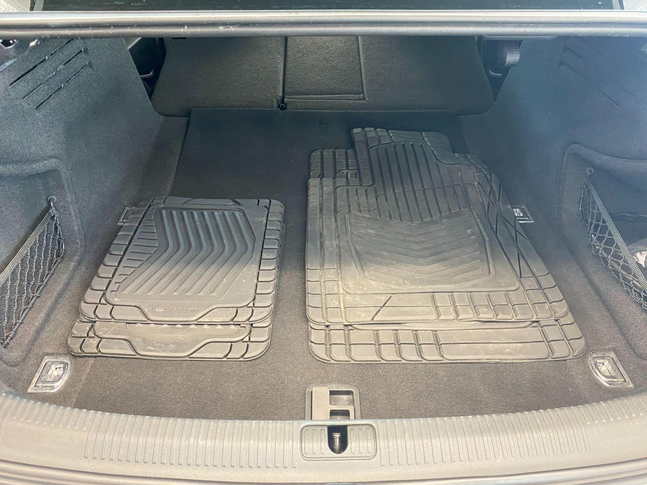 2018 Audi A4 Progressiv AWD+Camera+GPS+ApplePlay+CLEAN CARFAX Photo26