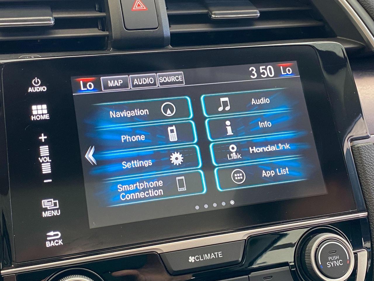 2018 Honda Civic Touring+Leather+Roof+WirelessCharging+CLEAN CARFAX Photo102