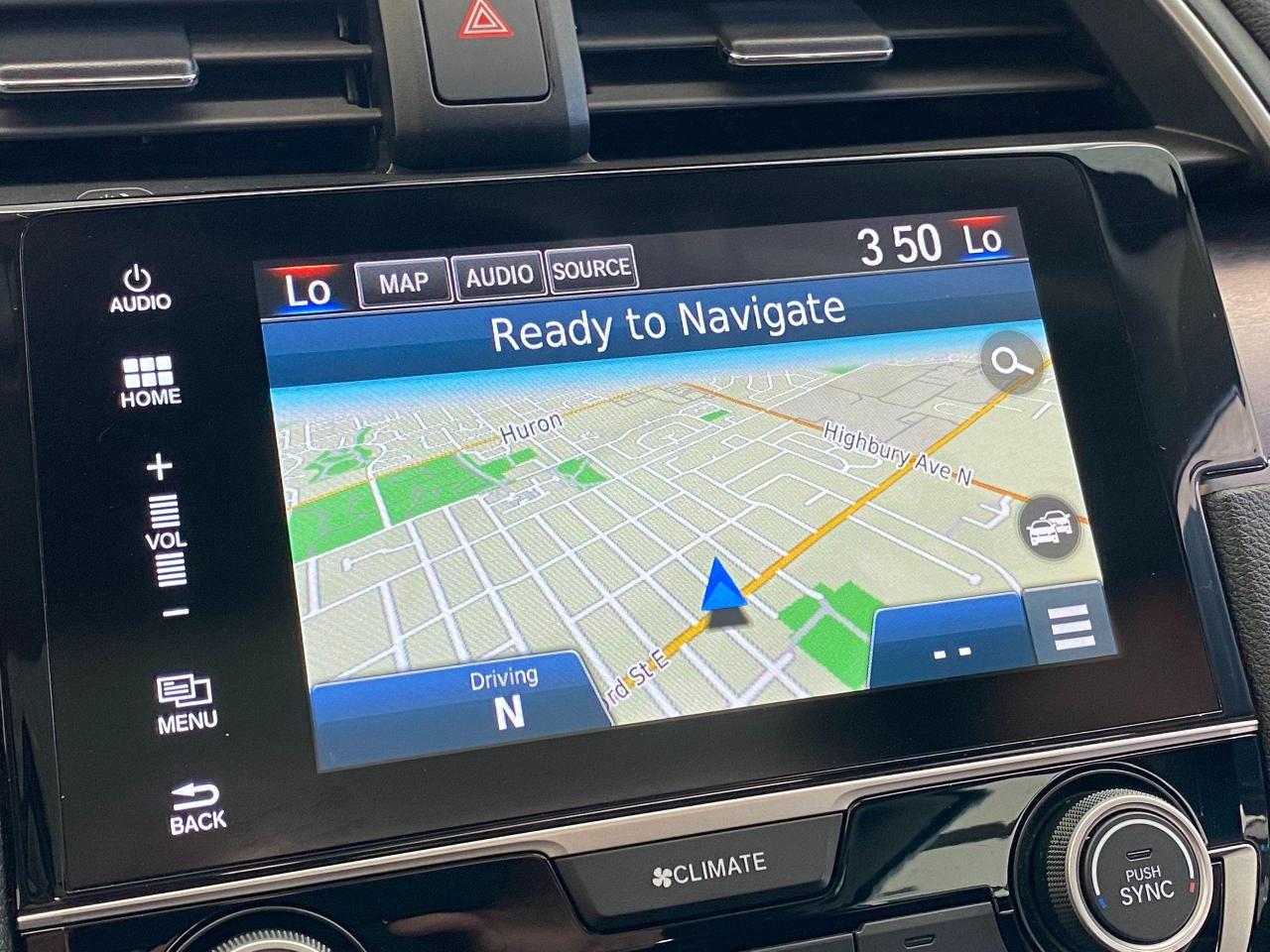 2018 Honda Civic Touring+Leather+Roof+WirelessCharging+CLEAN CARFAX - Photo #34