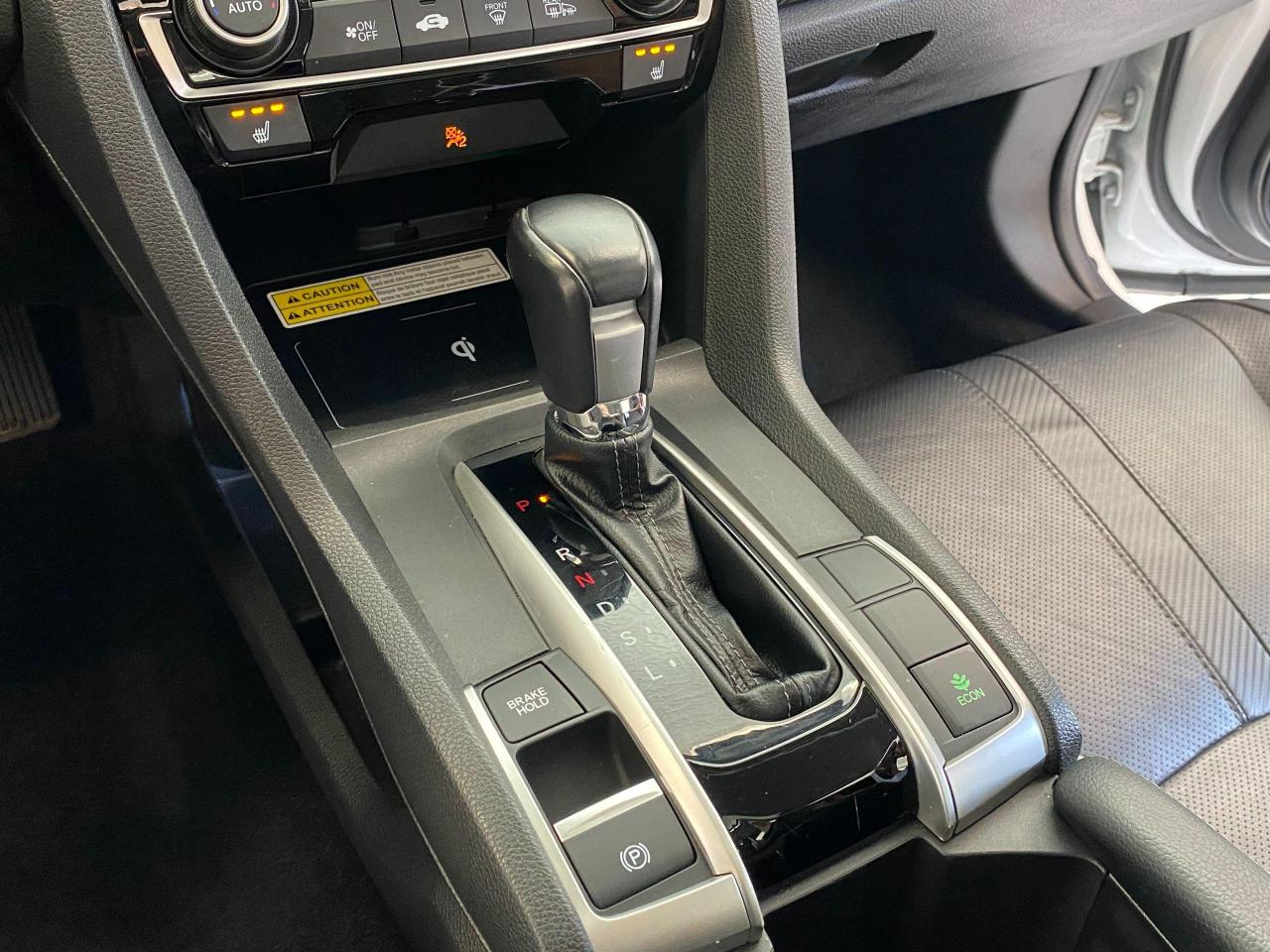 2018 Honda Civic Touring+Leather+Roof+WirelessCharging+CLEAN CARFAX - Photo #40