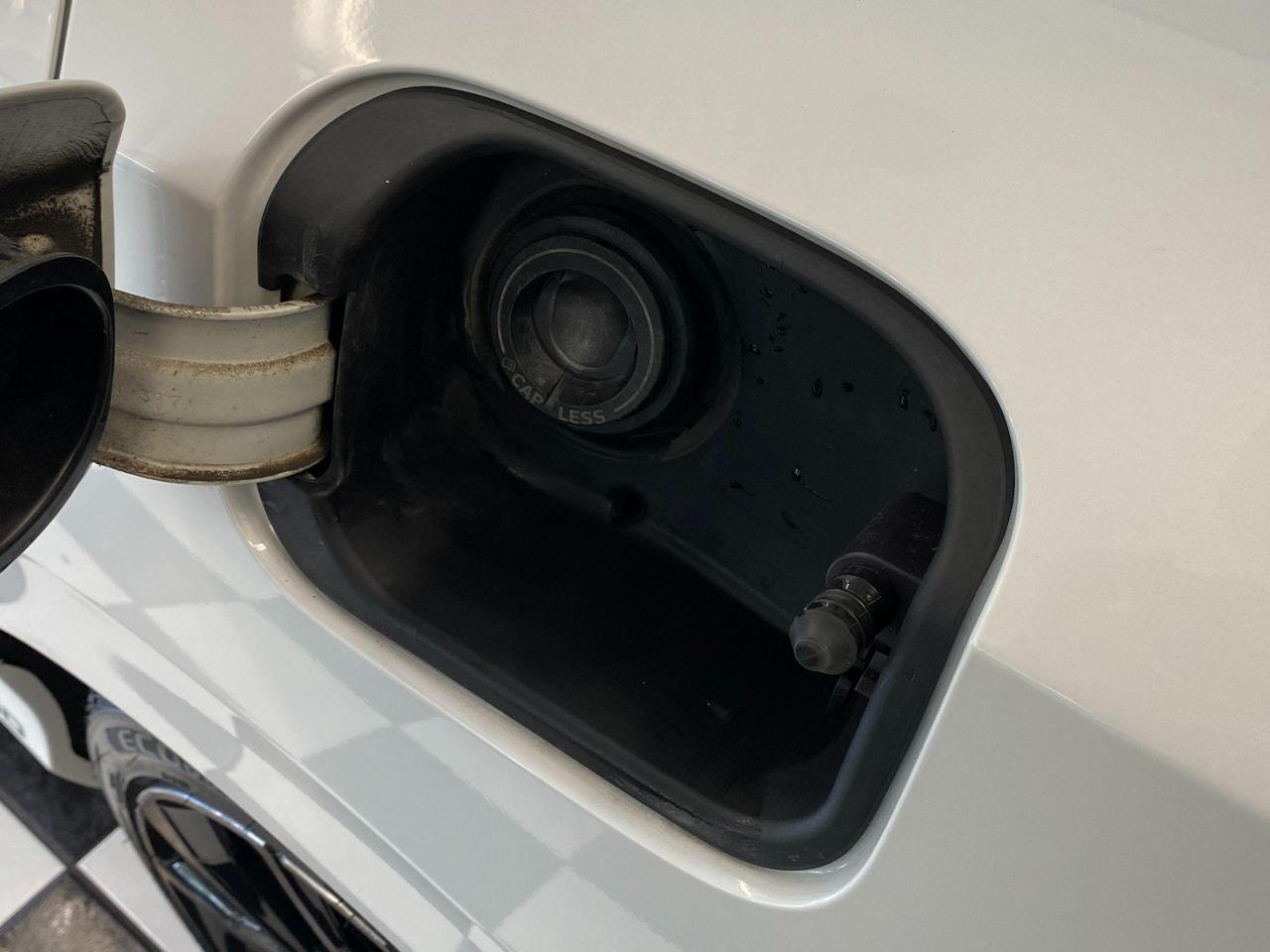 2018 Honda Civic Touring+Leather+Roof+WirelessCharging+CLEAN CARFAX - Photo #66