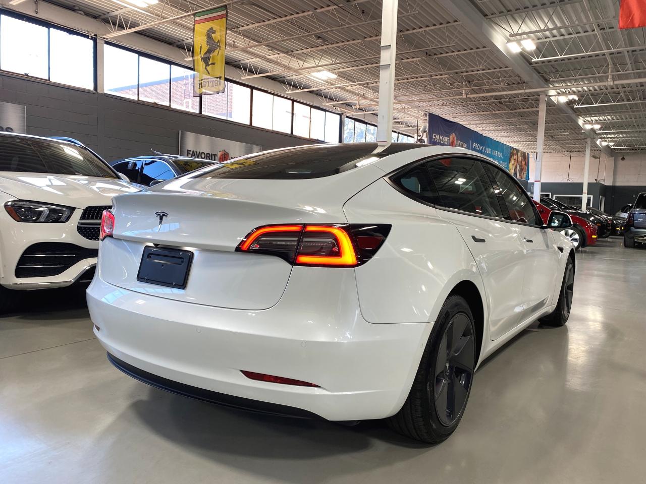 2022 Tesla Model 3 STANDARD RANGE|NAV|AUTOPILOT|ALLHEATEDSEATS|HIFI|+ - Photo #8