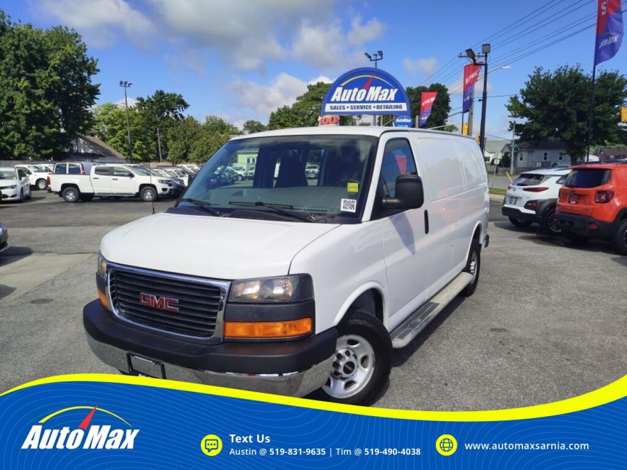 Used 2018 GMC Savana 2500 Work Van LOW MILEAGE-NO ACCIDENTS-CARGO VAN! for sale in Sarnia, ON