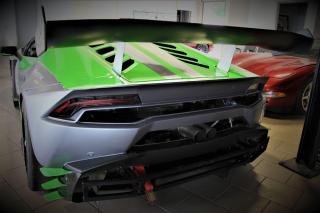 2015 Lamborghini Huracan LP 620-2 SUPER TROFEO FACTORY RACE CAR - Photo #10