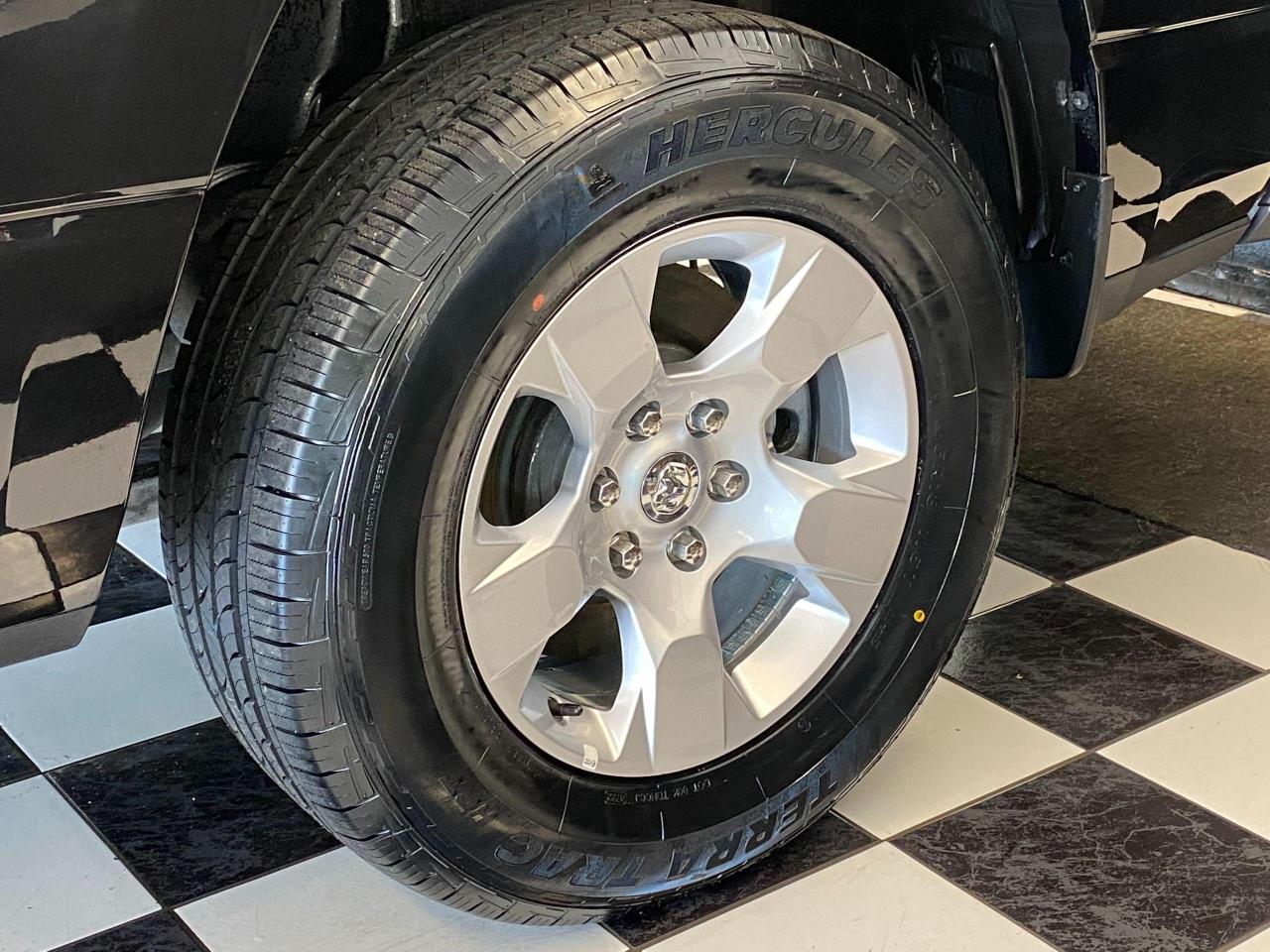 2020 RAM 1500 Big Horn 3.6L V6 4x4+Only *11,000 KM* CLEAN CARFAX Photo56