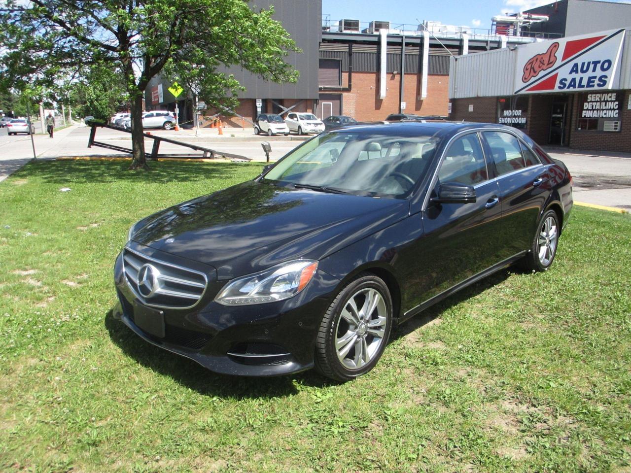 2014 Mercedes-Benz E-Class E 250 BlueTEC ~ 4MATIC ~ 360 CAMERA ~ DUAL SUNROOF - Photo #1