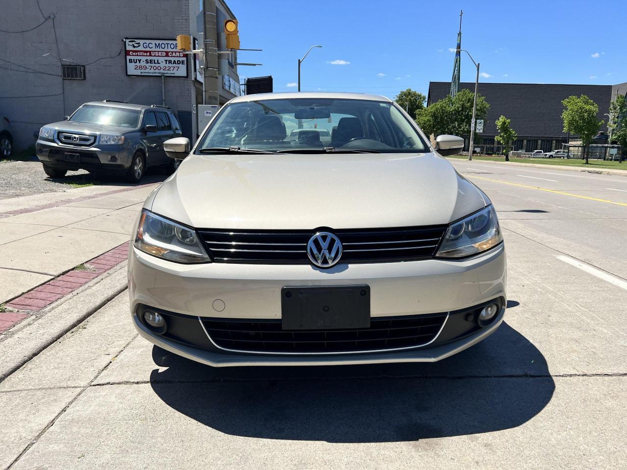 2013 Volkswagen Jetta 4dr 2.0T TDI DSG Comfortline