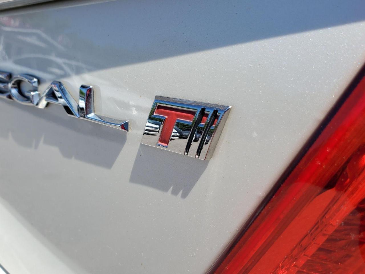 2013 Buick Regal Premium 2 Turbo Photo4