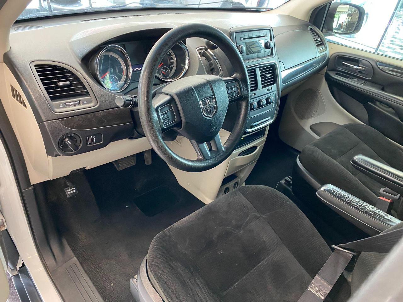 2015 Dodge Grand Caravan CVP+Cruise Control+A/C Photo16