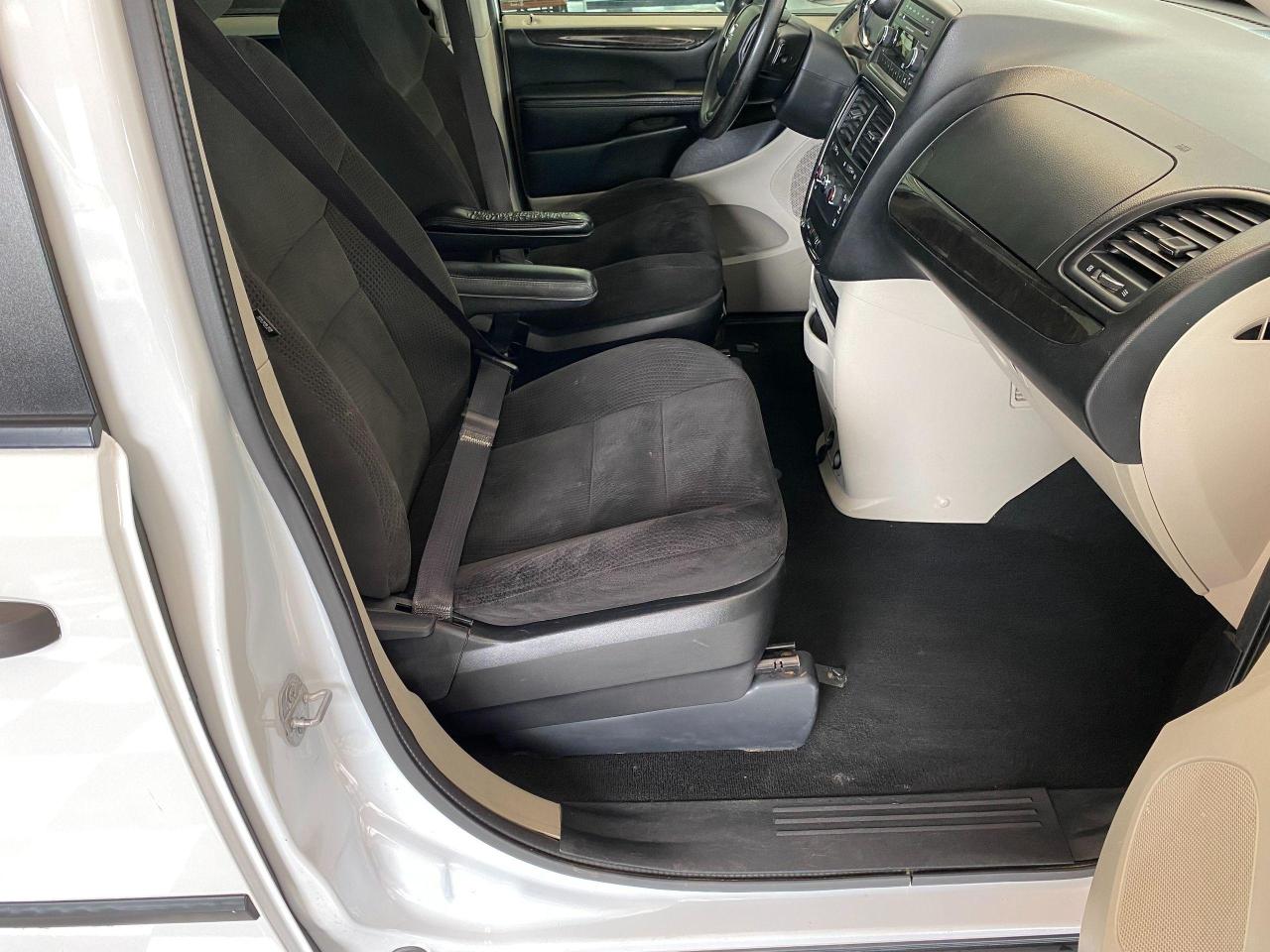 2015 Dodge Grand Caravan CVP+Cruise Control+A/C Photo20