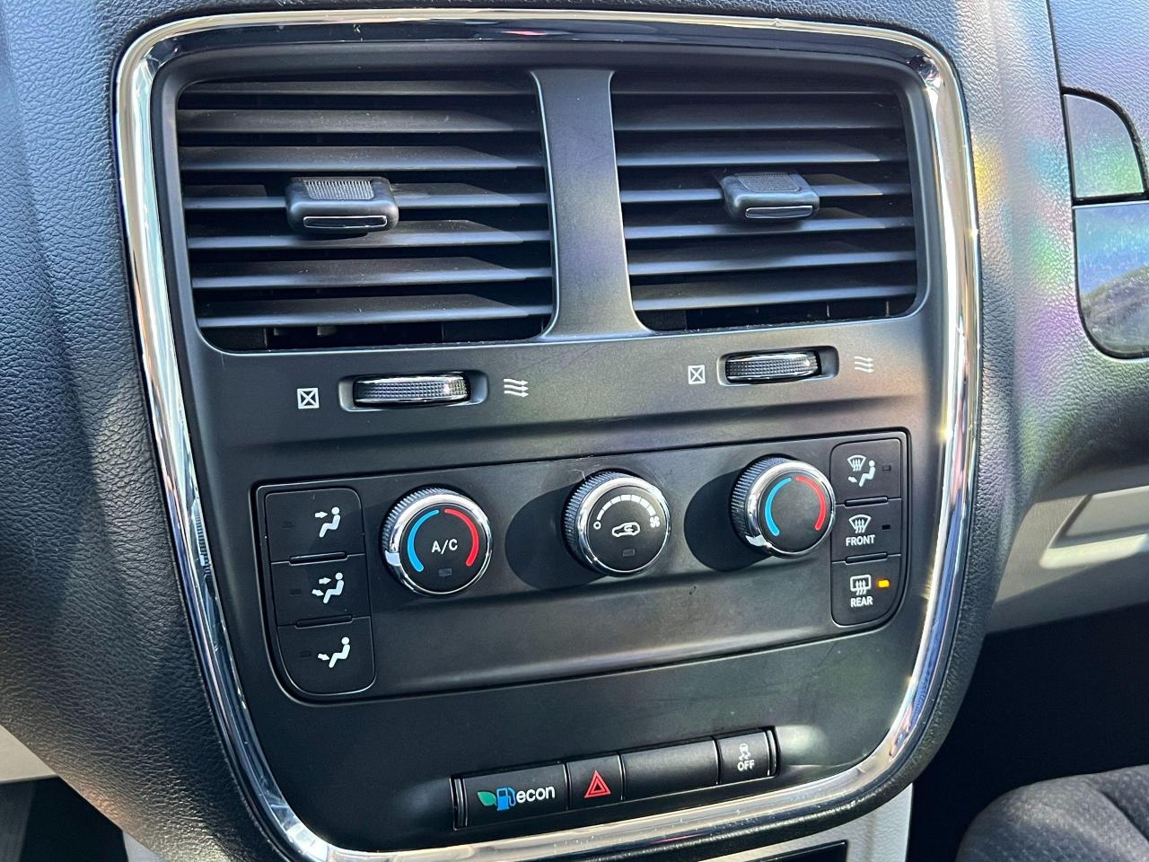 2015 Dodge Grand Caravan CVP+Cruise Control+A/C Photo27