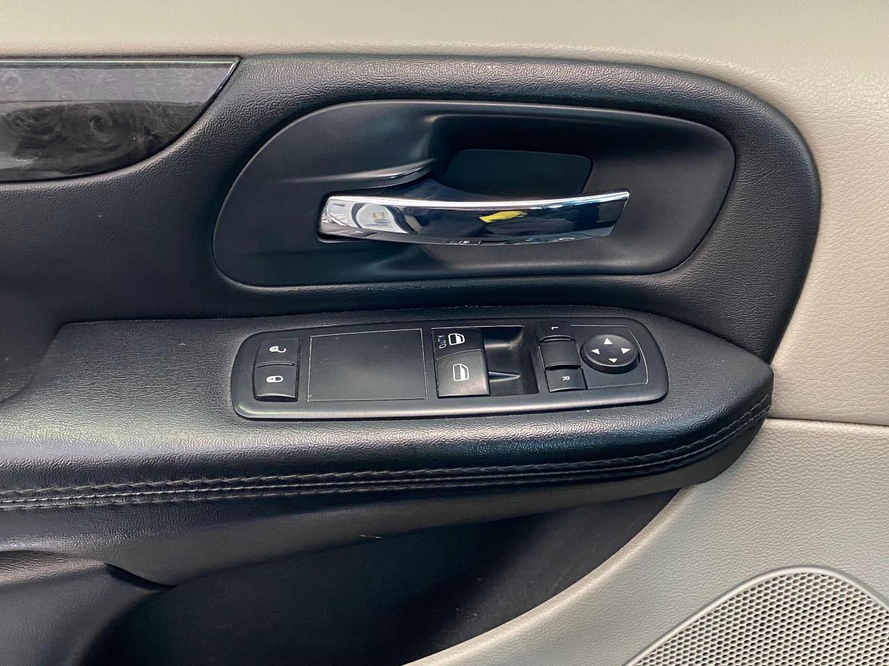 2015 Dodge Grand Caravan CVP+Cruise Control+A/C Photo33