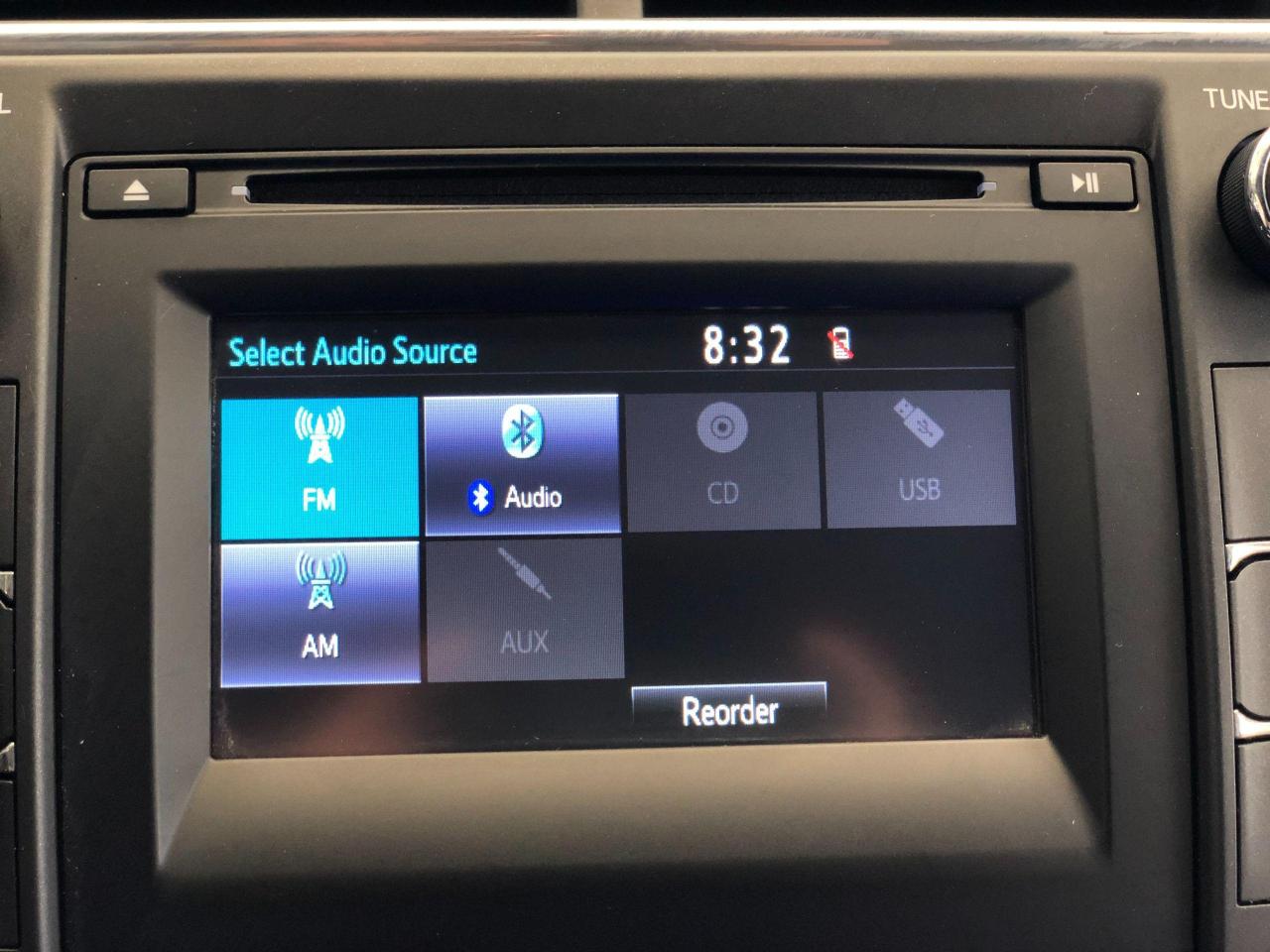 2017 Toyota Camry SE+Camera+Bluetooth+Heated Seats+CLEAN CARFAX Photo30