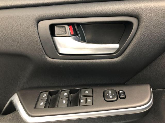 2017 Toyota Camry SE+Camera+Bluetooth+Heated Seats+CLEAN CARFAX Photo36