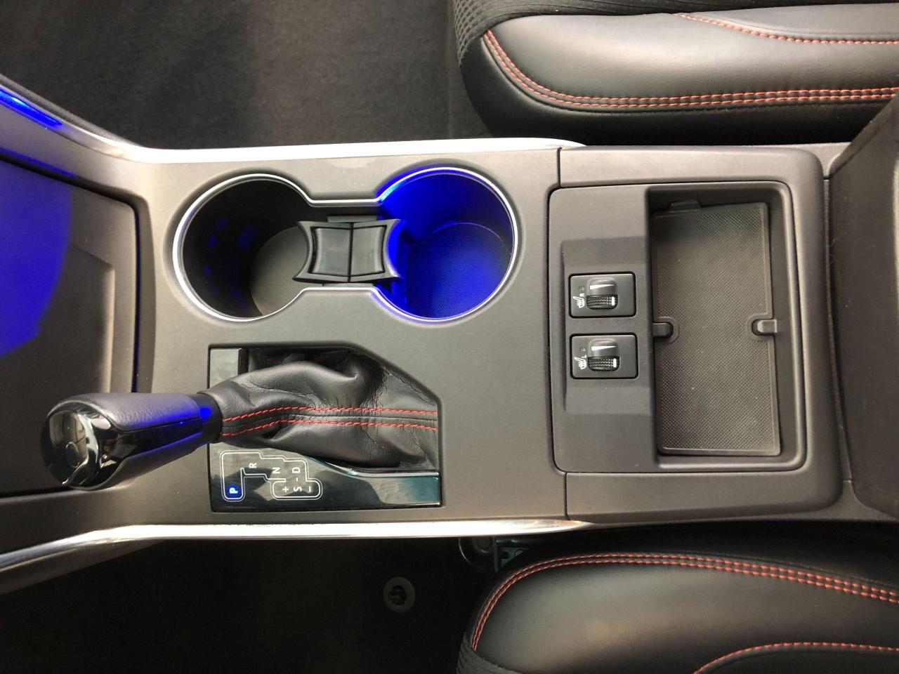 2017 Toyota Camry SE+Camera+Bluetooth+Heated Seats+CLEAN CARFAX - Photo #50