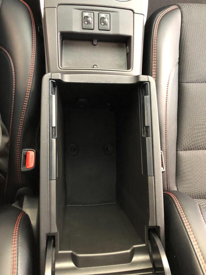 2017 Toyota Camry SE+Camera+Bluetooth+Heated Seats+CLEAN CARFAX - Photo #51