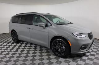 New 2022 Chrysler Pacifica Limited for sale in Huntsville, ON