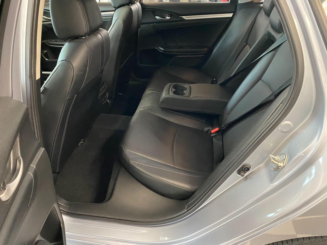 2018 Honda Civic Touring+Leather+Roof+WirelessCharging+CLEAN CARFAX - Photo #25