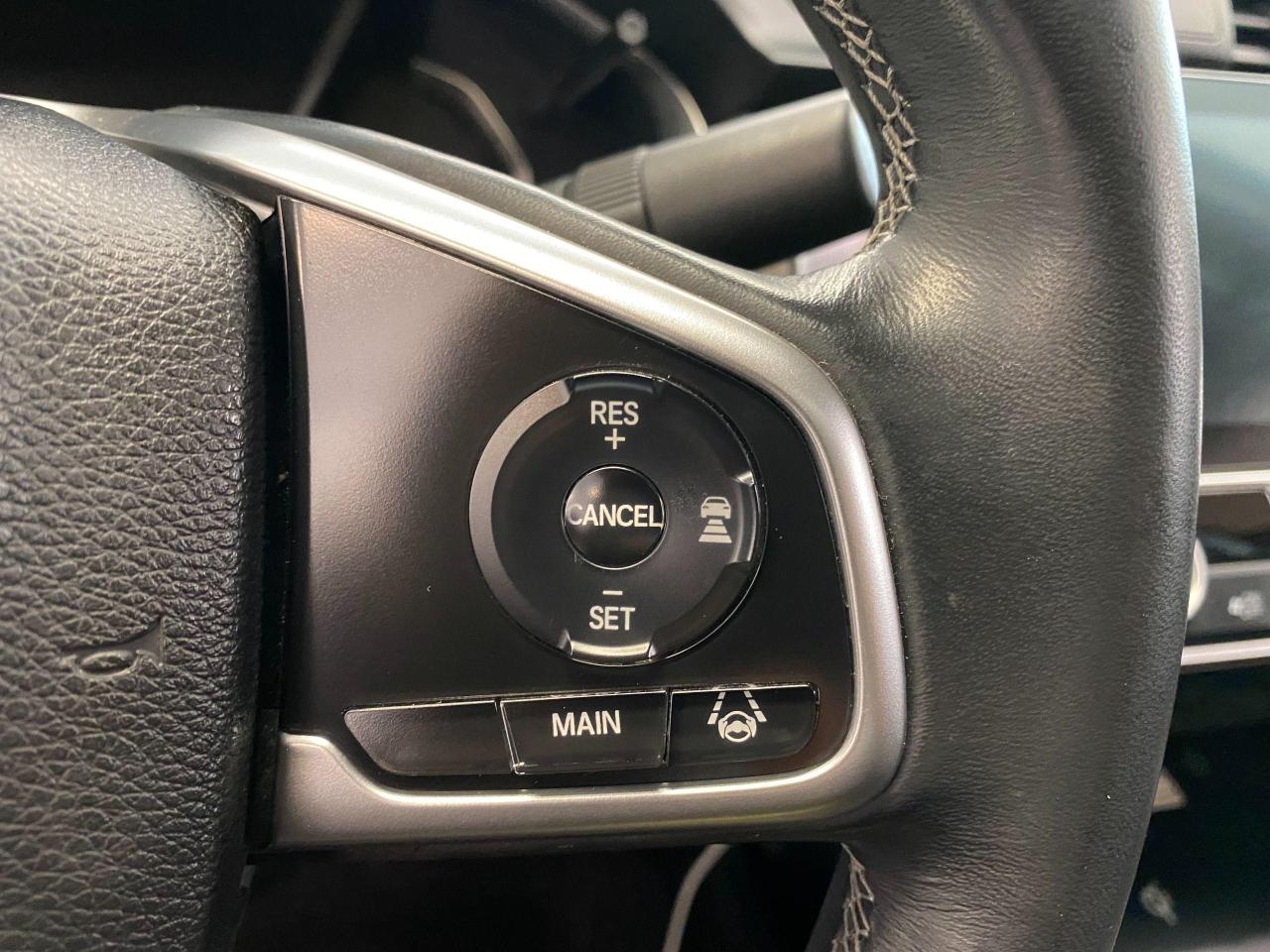 2018 Honda Civic Touring+Leather+Roof+WirelessCharging+CLEAN CARFAX Photo52