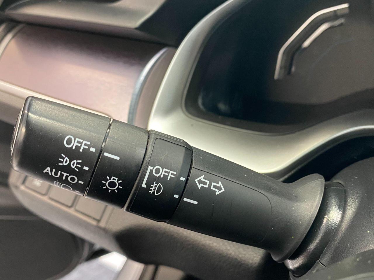 2018 Honda Civic Touring+Leather+Roof+WirelessCharging+CLEAN CARFAX Photo55