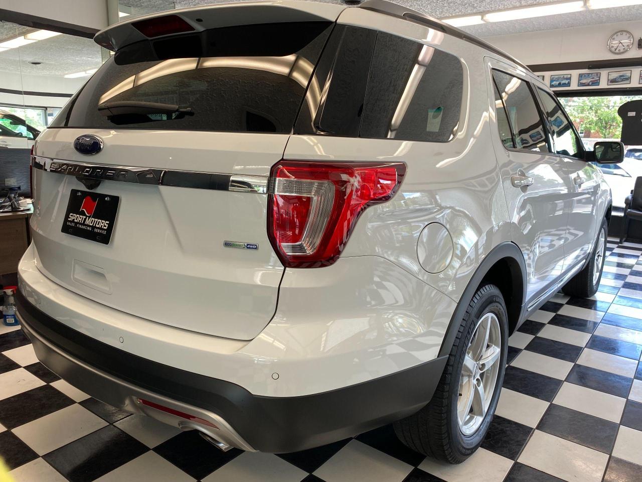 2016 Ford Explorer XLT 4WD+Roof+Touch Display+Camera+CLEAN CARFAX - Photo #45