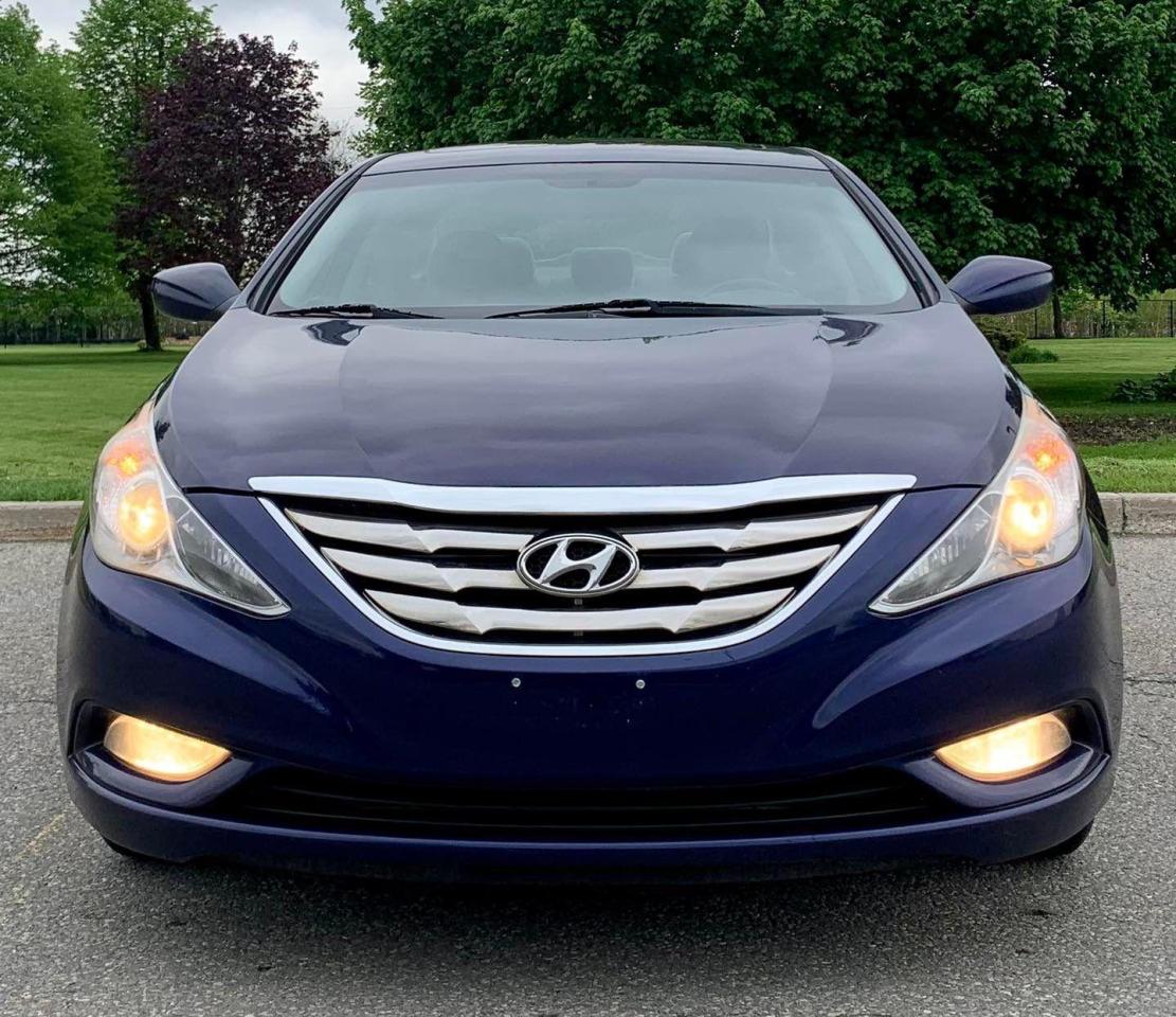 2012 Hyundai Sonata 4dr Sdn 2.4L Auto GLS Photo3