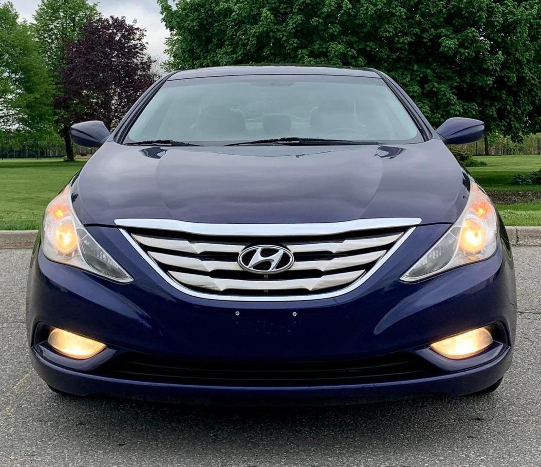 2012 Hyundai Sonata 4dr Sdn 2.4L Auto GLS - Photo #4