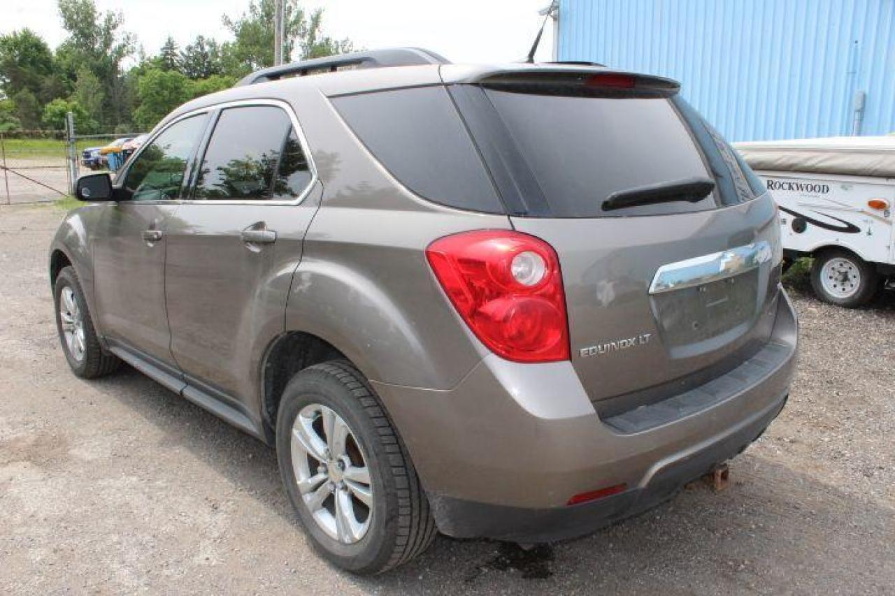 2011 Chevrolet Equinox  Photo3