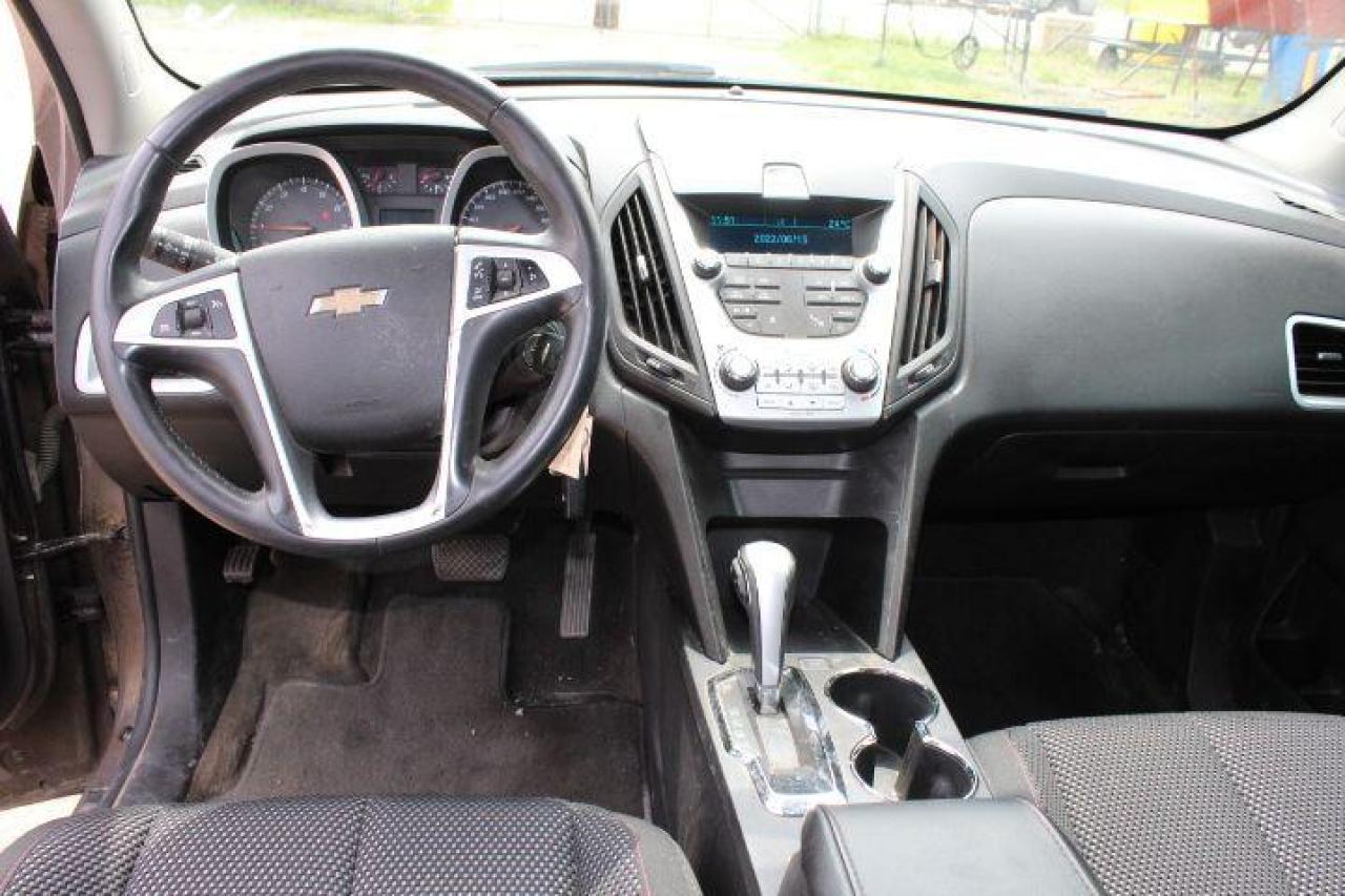 2011 Chevrolet Equinox  Photo4