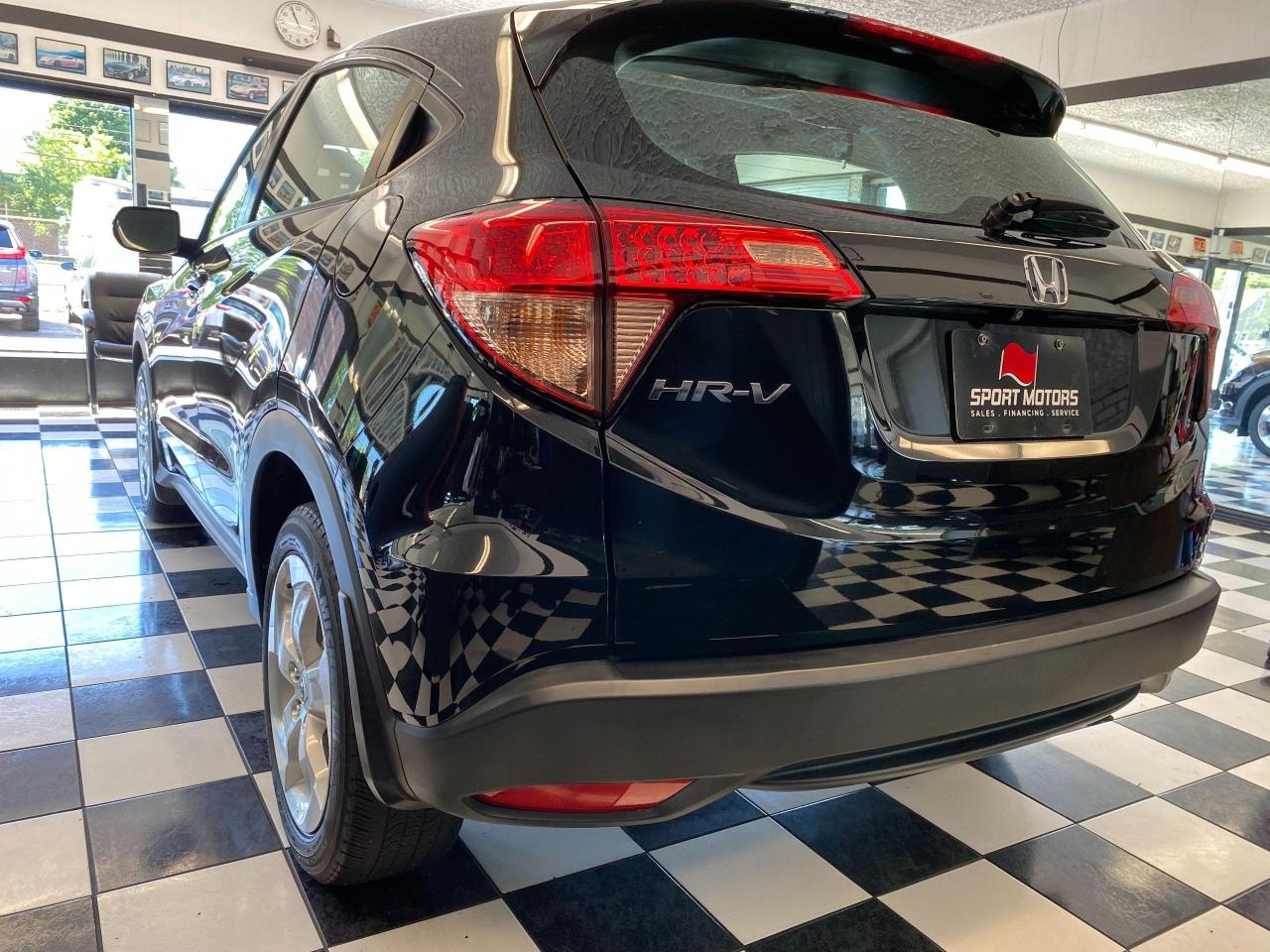 2016 Honda HR-V LX+Camera+Bluetooth+Heated Seats+Accident Free - Photo #38