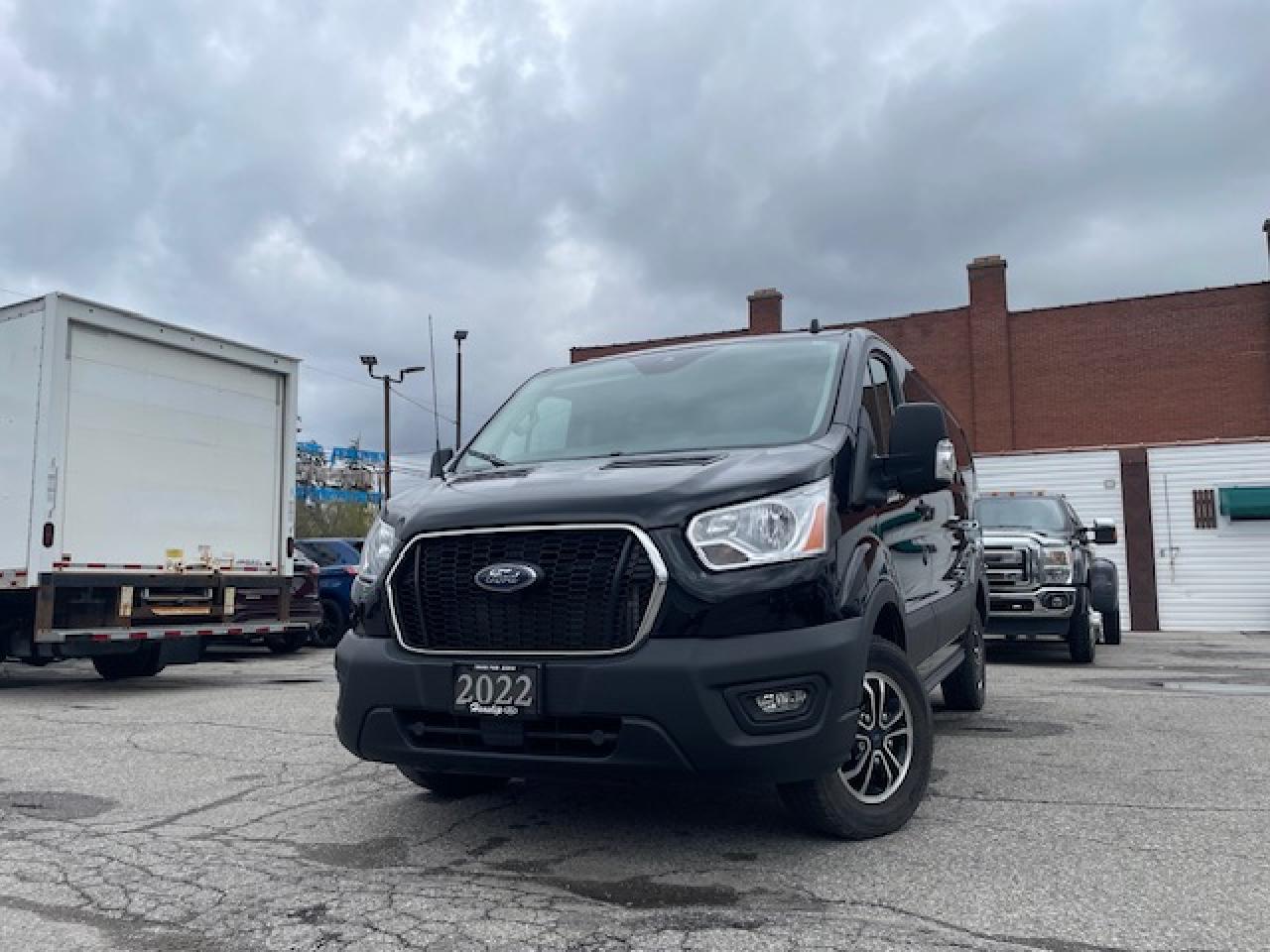 2022 Ford Transit 