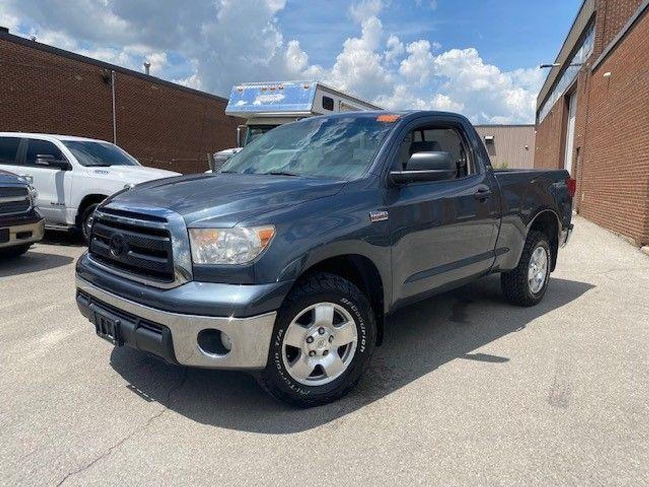 <p>Rare find!&nbsp; &nbsp;Loaded and extremely well kept Tundra Reg Cab 4x4 . Shows pride of ownership throughout.</p>