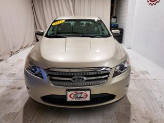 Used 2011 Ford Taurus SEL for sale in Windsor, ON